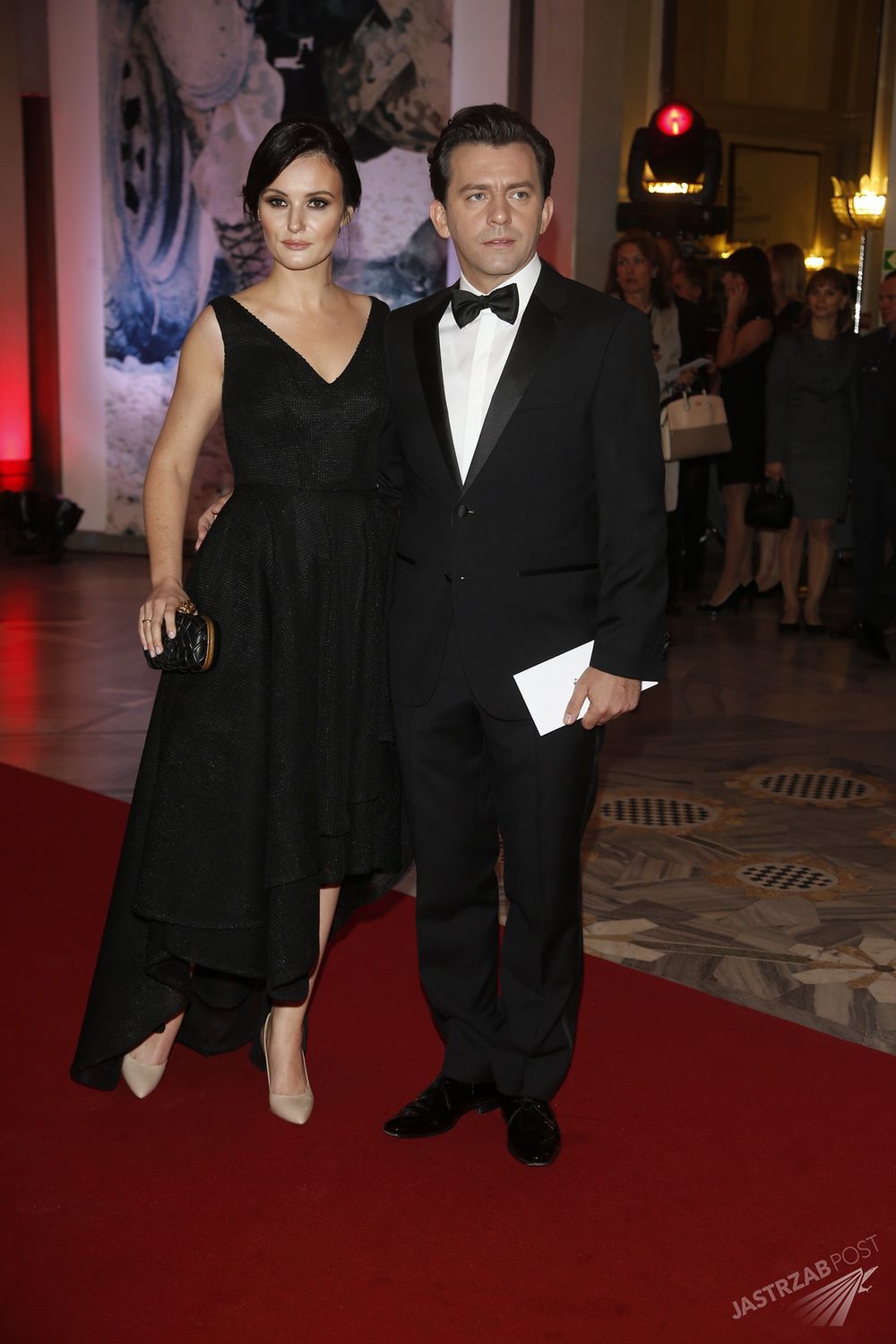 Piotr Głowacki z żoną na premierze filmu "Karbala"