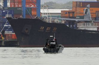 Panama uwolni zatrzymany statek Korei Płn. i większość załogi