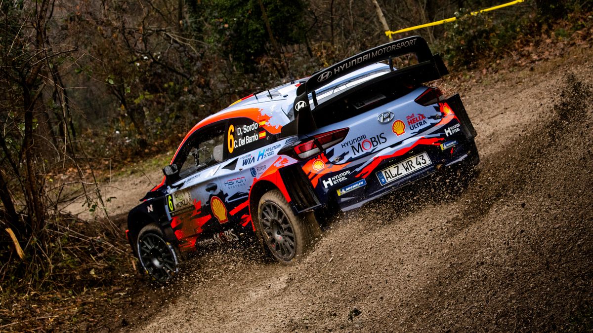 Zdjęcie okładkowe artykułu: Materiały prasowe / Red Bull / Na zdjęciu: Dani Sordo