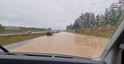 Zalana autostrada. Służby ostrzegają o utrudnieniach na drogach