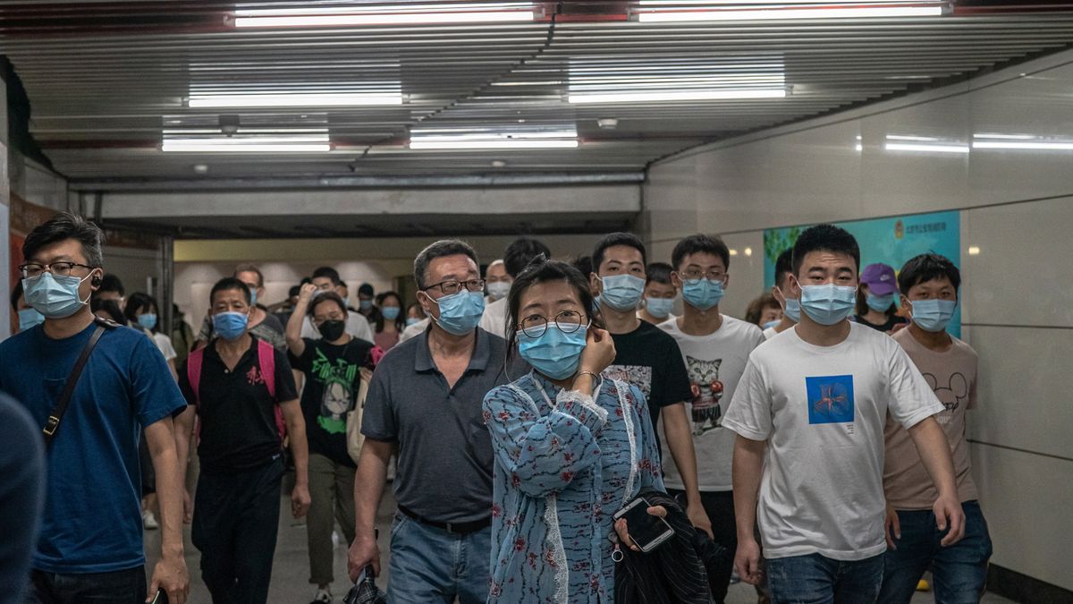 Kłopotem Chińczyków jest fakt, że pandemia ponownie nasiliła się w stolicy kraju - Pekinie 