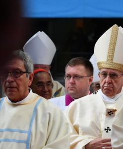 Papież odprawił mszę dla 15 tysięcy wiernych na stadionie w Malmoe