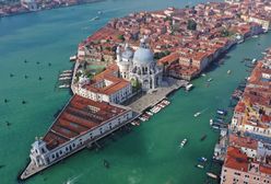 Ogromny problem w Wenecji. Nielegalne miejsca noclegowe na łodziach