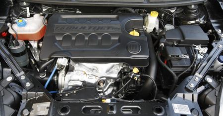 Silnik 1.6 MultiJet Fiata - diesel trwały i tani w naprawach, ale z jedną ważną wadą
