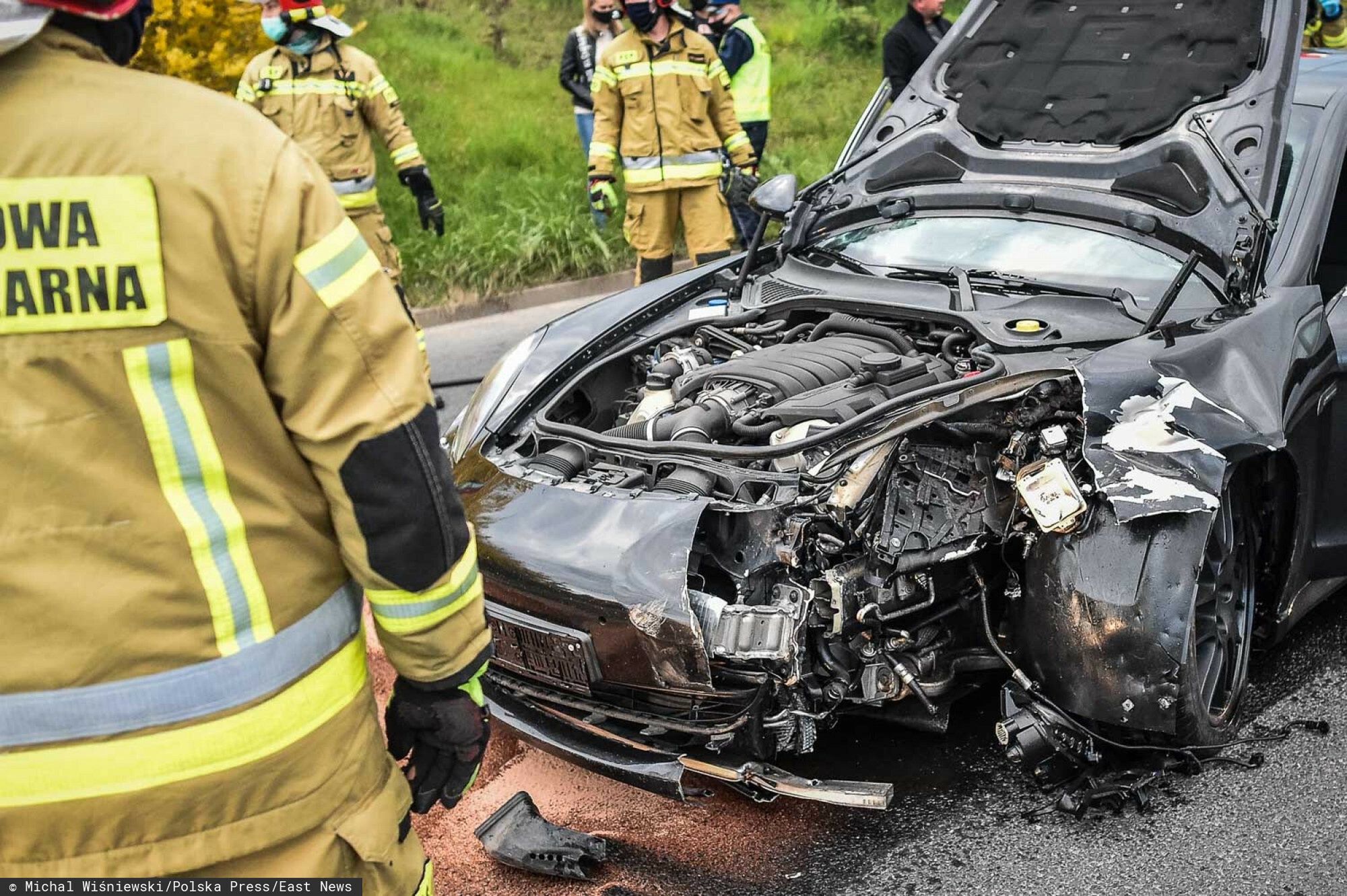 mercedes porsche leszno kolizja