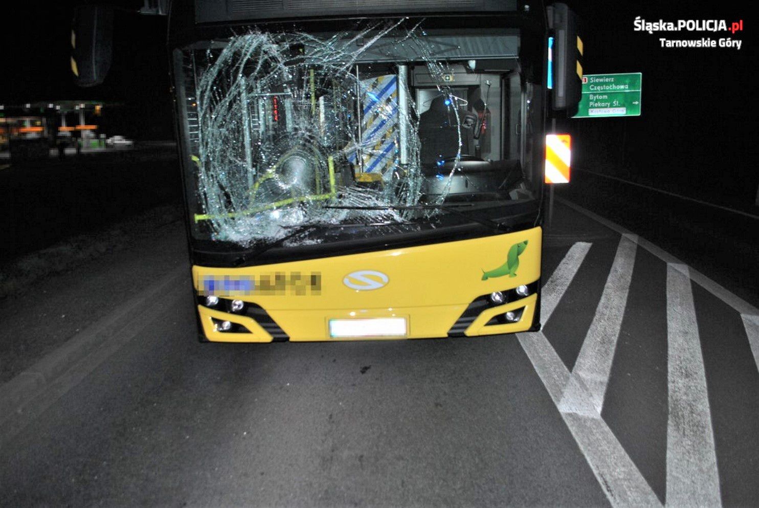 Autobus potrącił 31-latka. Tragedia na Śląsku
