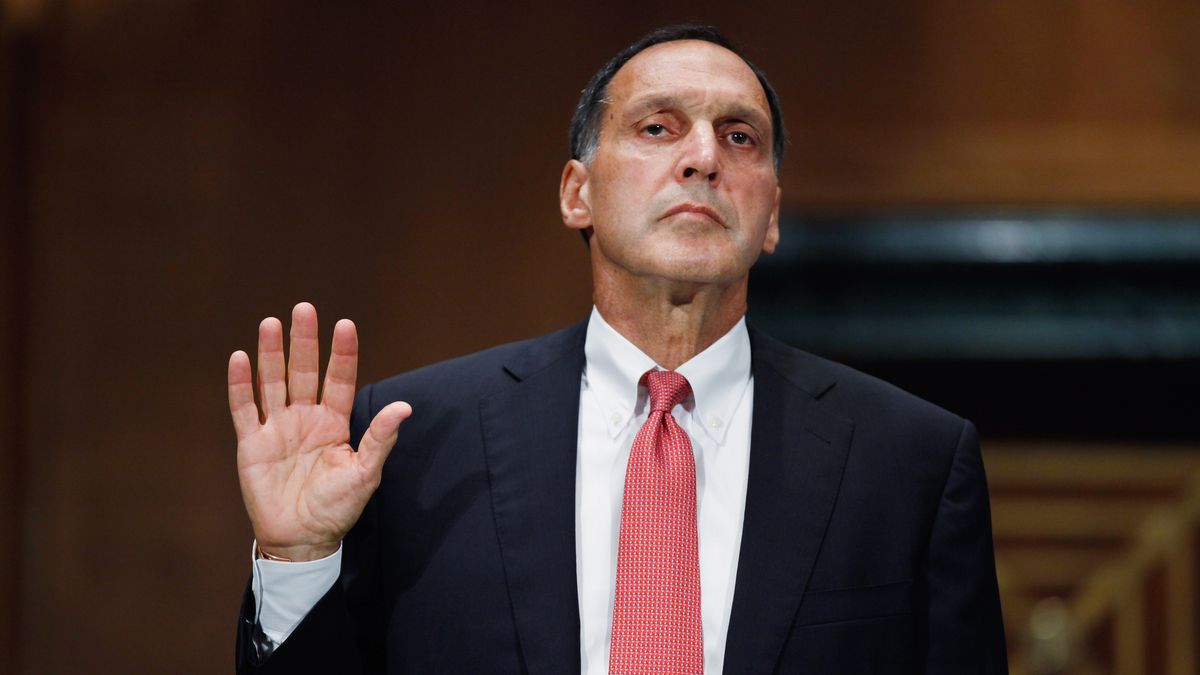 Richard Fuld, były CEO Lehman Brothers, podczas składania przysięgi przed zeznaniami w Kongresie USA