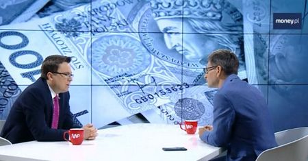 Fitch nie podniósł ratingu Polski. Ekspert tłumaczy