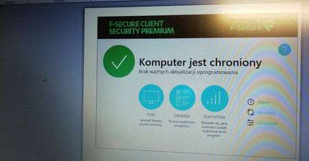 Polacy boją się cyberataków. Liczą, że ochronią ich banki