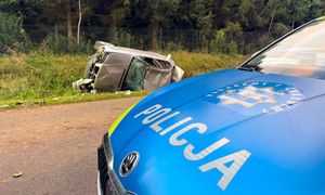 Tragedia o poranku. Droga zablokowana. Pięć osób w aucie