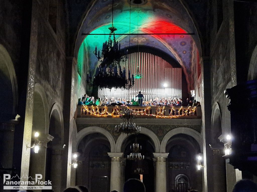 Koncert kolęd w Płockiej Katedrze