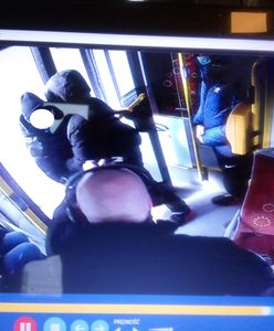 Gapowicz zaatakował kontrolerkę w autobusie
