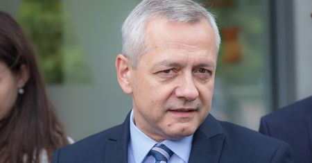 Awaria w urzędach. Minister cyfryzacji przeprasza i uspokaja: dane obywateli nie wyciekły