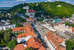Dla wielu to najpiękniejsze miasteczko w Polsce. Jego symbol przeszedł metamorfozę