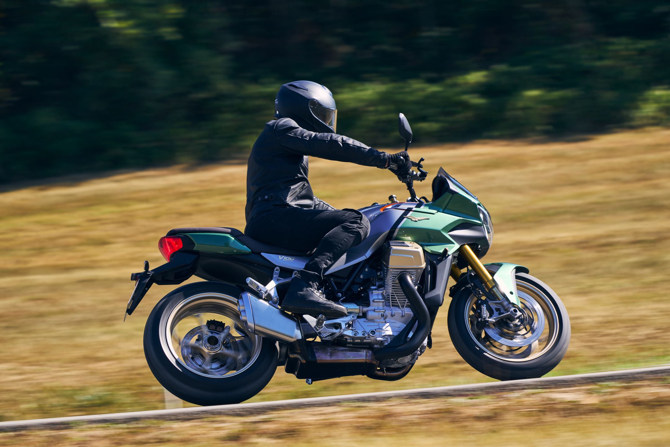 Moto Guzzi V100 Mandello
