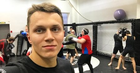 Niemoralna propozycja dla zawodnika MMA. Złożyła ją piękna 28-latka