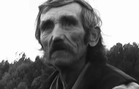 Nie żyje Stachu Jones. Dzięki jednej roli stał się bohaterem memów