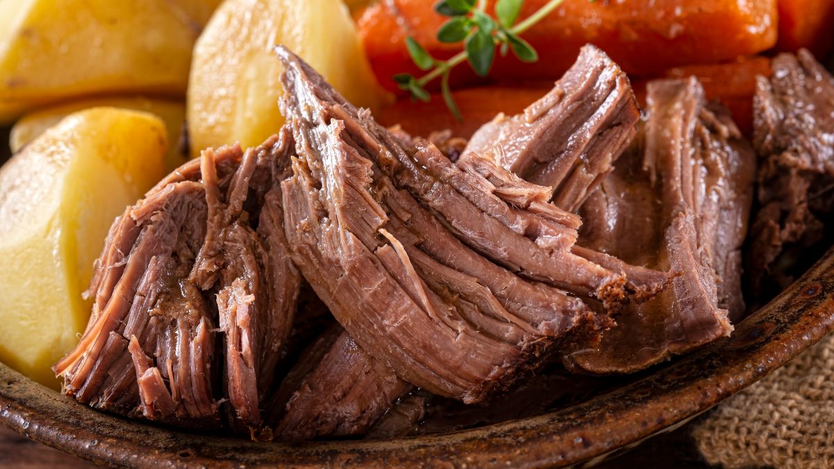 Wołowina nie musi być twarda. Wystarczy poznać sposoby na jej przygotowanie