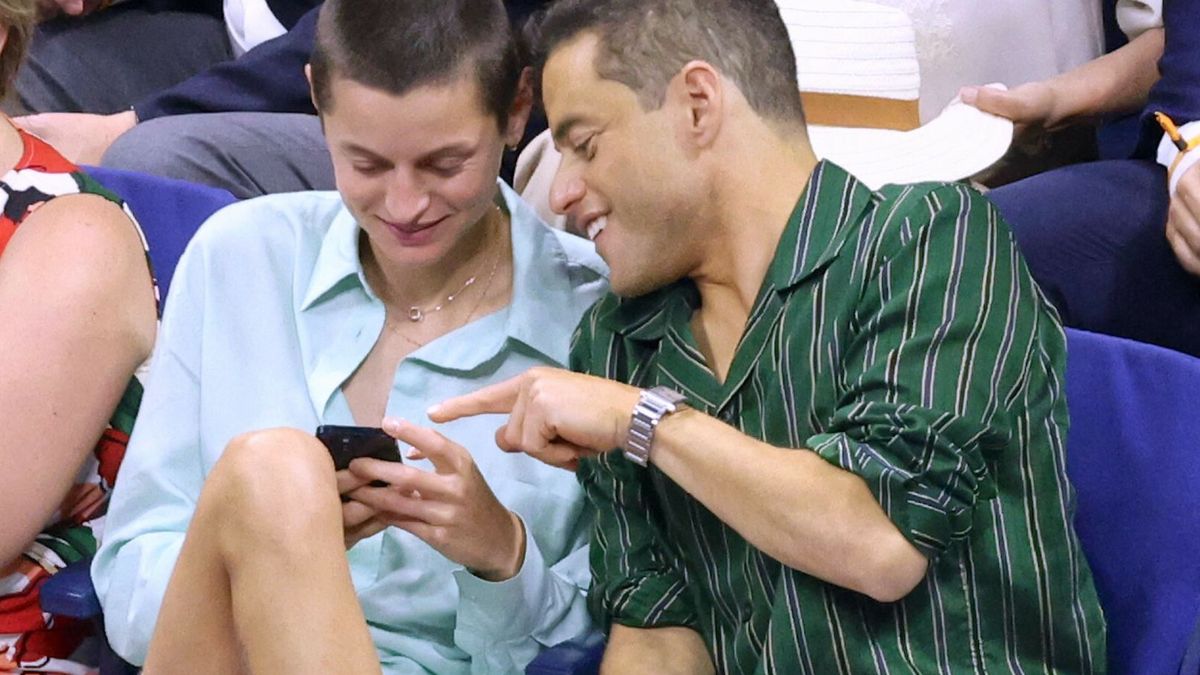 Rami Malek, Emma Corrin 