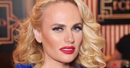 Rebel Wilson zaprzecza doniesieniom. Nie stosowała kontrowersyjnej diety