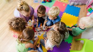 Dzieci nie mogą tracić ciekawości na starcie. Nowa podstawa programowa dla edukacji wczesnoszkolnej