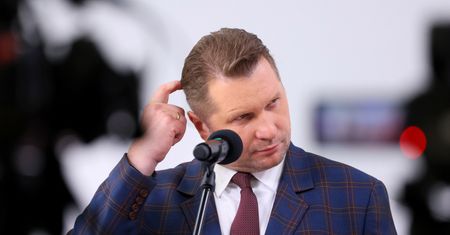 Miażdżąca ocena ministra Czarnka. Polacy zabrali głos w najnowszym sondażu