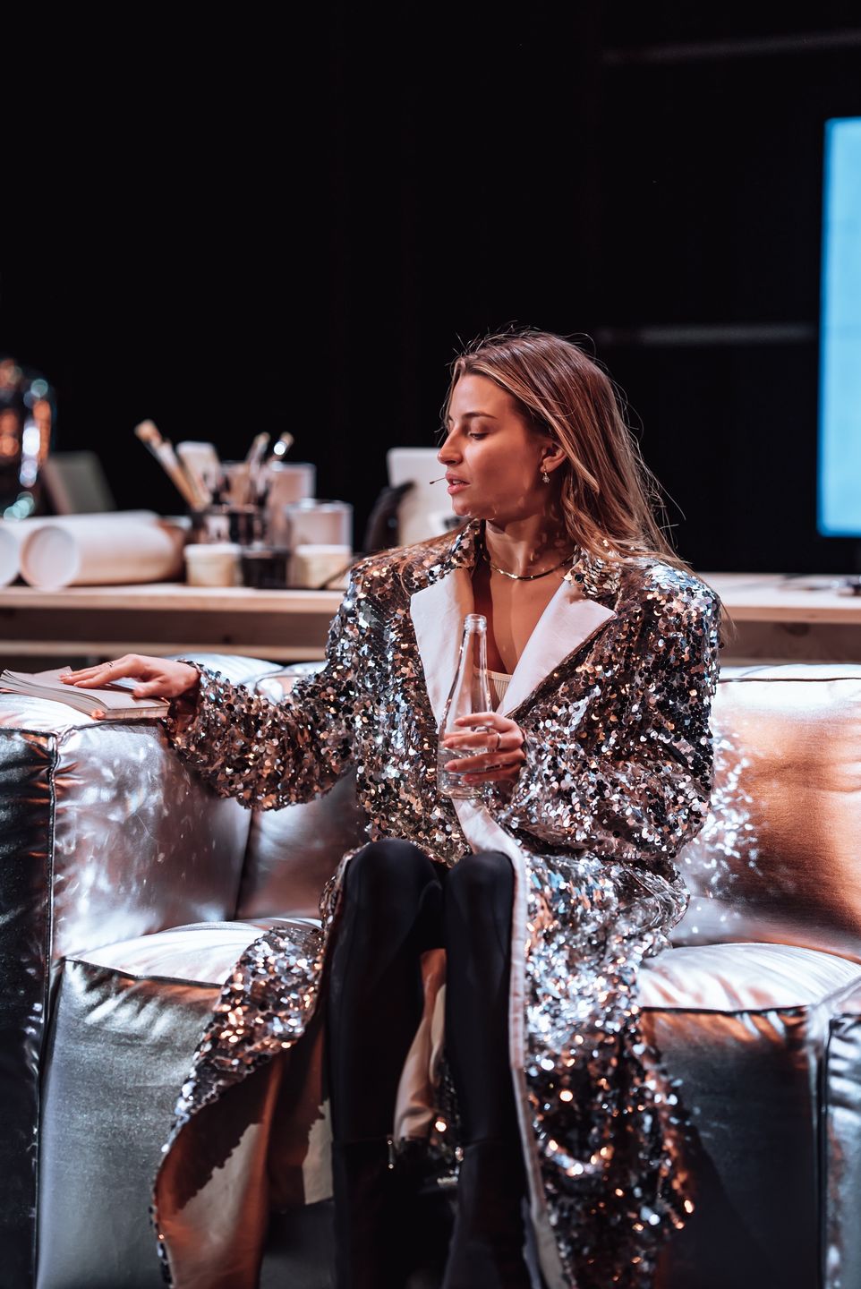 Julia Wieniawa gra Katję w spektaklu "Gra"