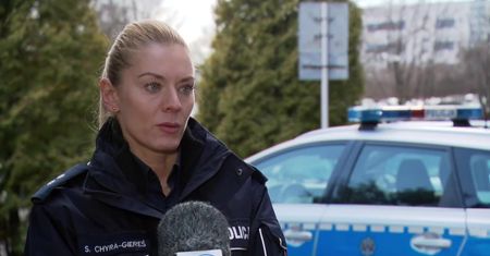 Pobiły 16-latkę w Jaworznie. Policja zatrzymała 13-latkę i 14-latkę