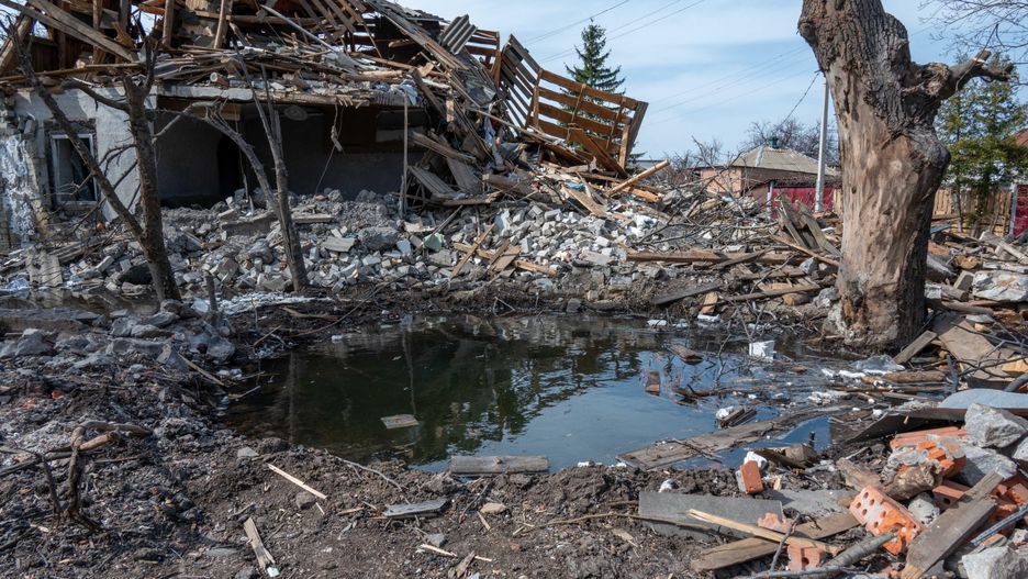 Wojna w Ukrainie. W Buzowej znaleziono kolejny masowy grób