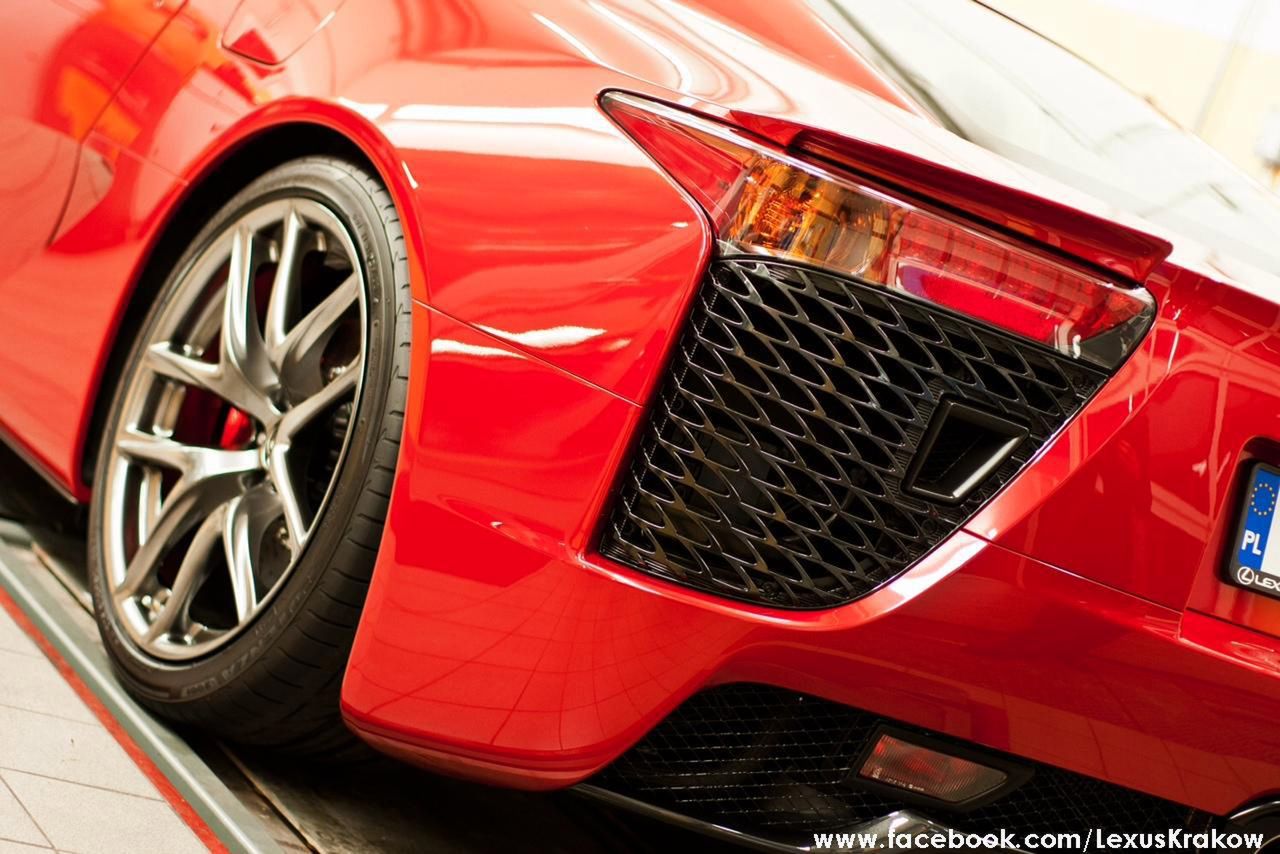 Lexus LFA