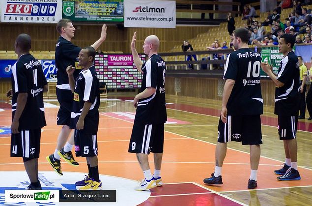 Trefl Sopot z Davisem w składzie przegrał z Anwilem Włocławek