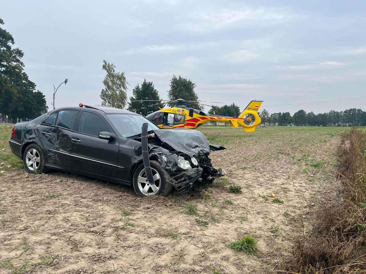 Poważny wypadek koło Wyrzyska. Na miejscu lądował LPR
