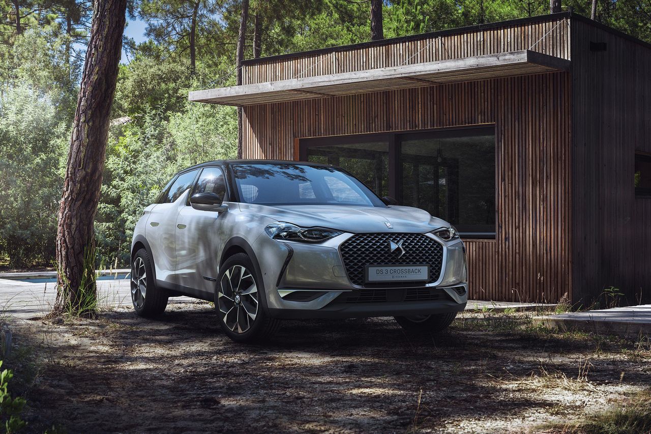 DS3 Crossback oficjalnie. Do wyboru trzy rodzaje napędu, w tym elektryczny