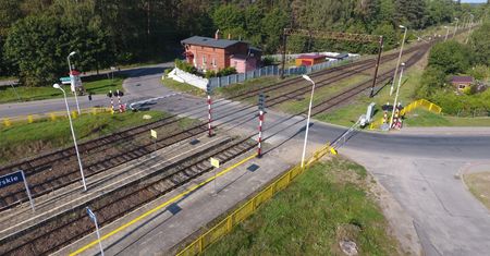 Koniec korków na przejazdach kolejowych? Będą zmiany za ponad 800 mln zł