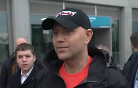 Kłopoty marki noszonej przez Karola Nawrockiego. Zawiadomiono policję