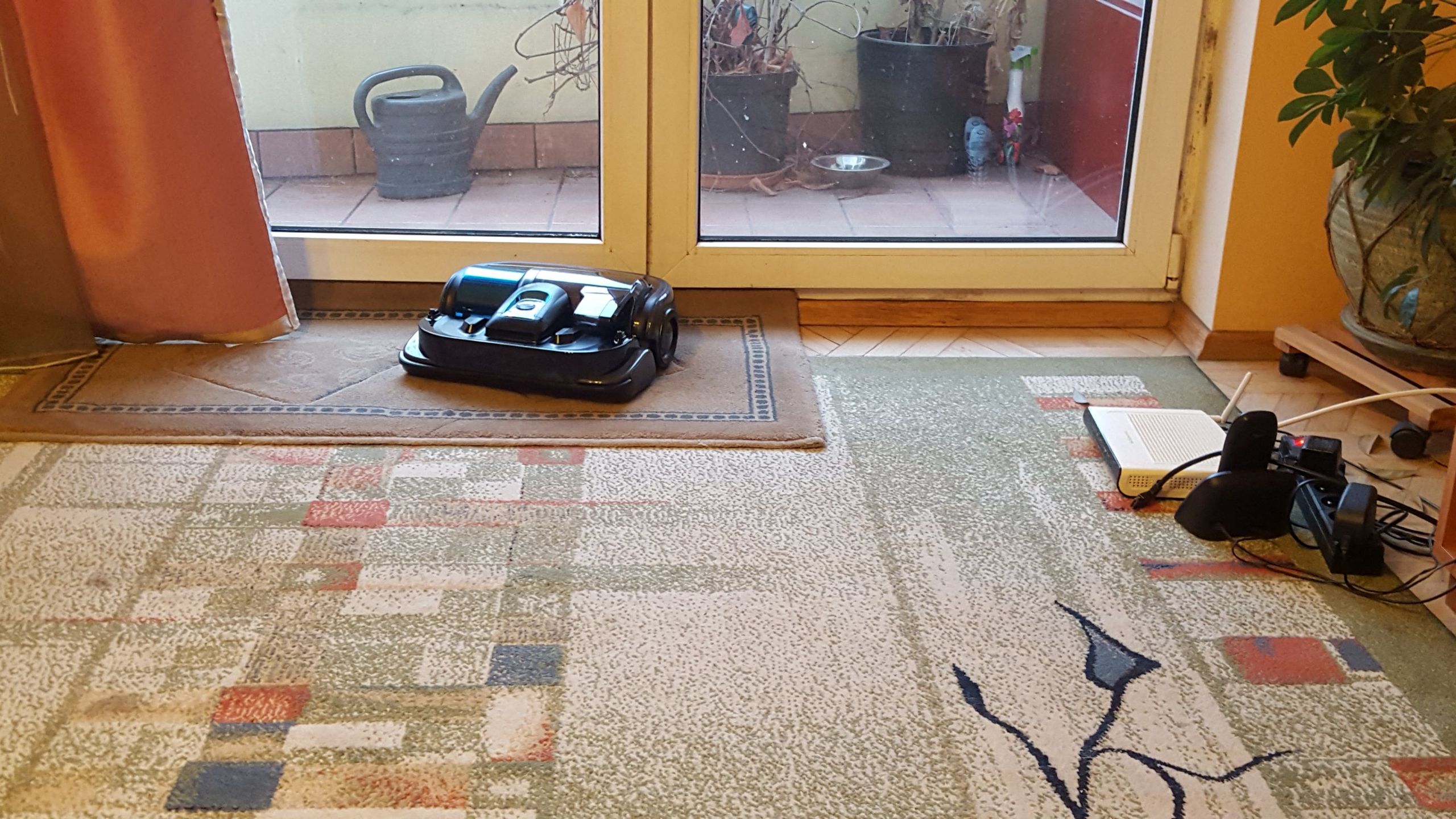 Samsung Powerbot SR20J9040W – test robota z zadatkami na odkurzacz 7