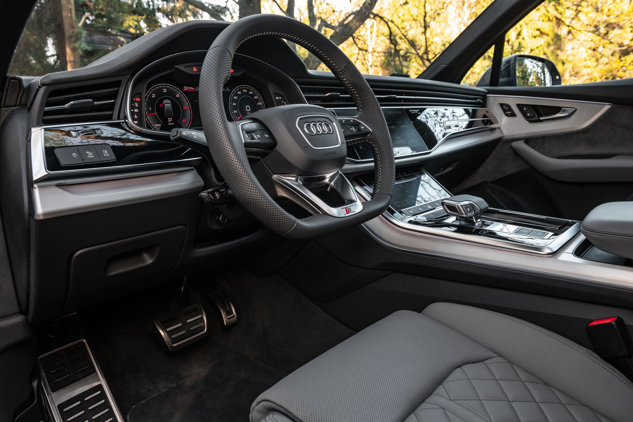 Audi Q7: Naszpikowany elektroniką SUV z Ingolstadt 8