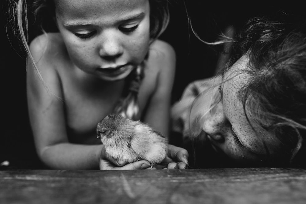 Fotografująca mama dokumentuje dorastanie swoich dzieci z dala od najnowszej technologii 7