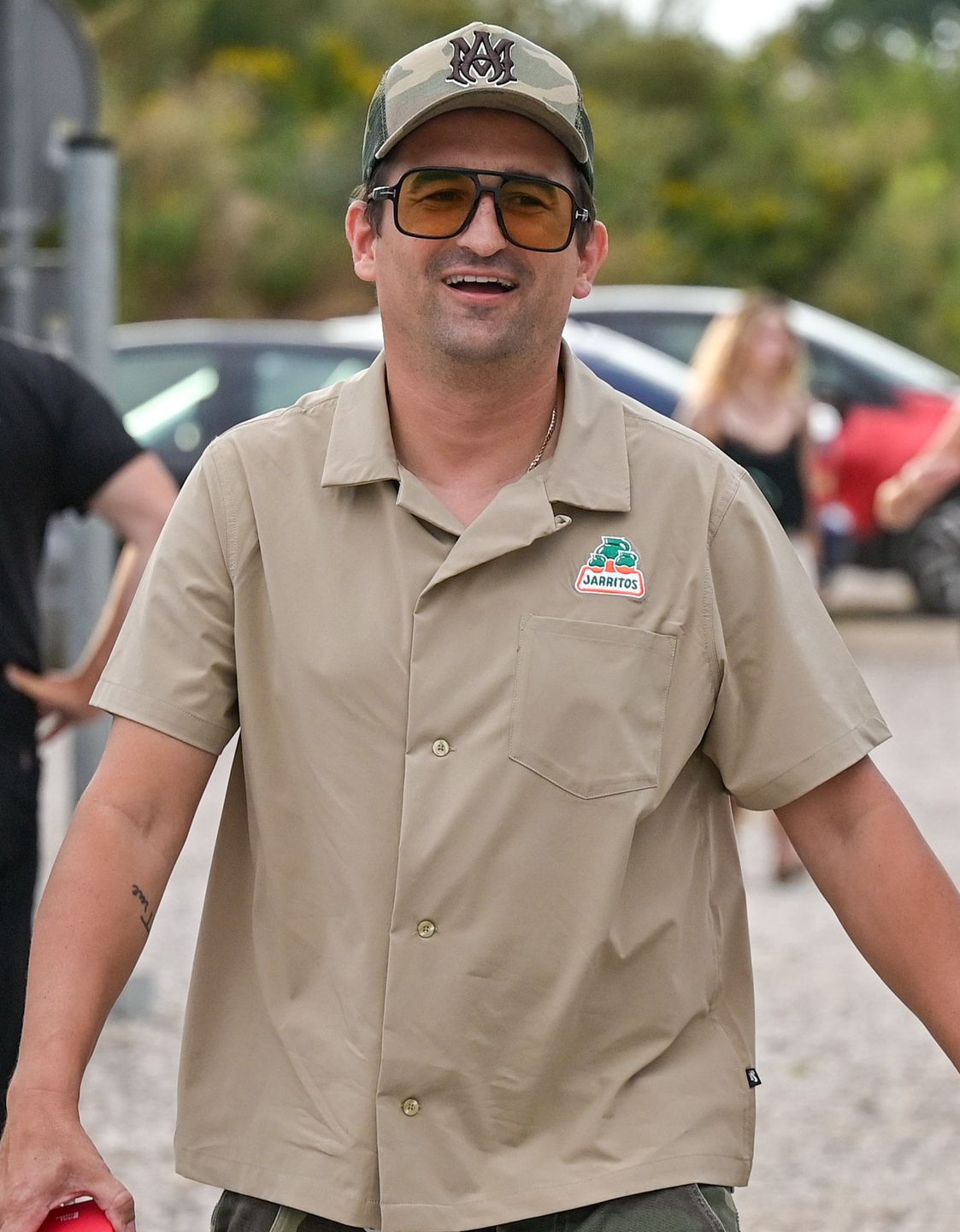 Marcela Leszczak i Michał Koterski maszerują na premierę spektaklu