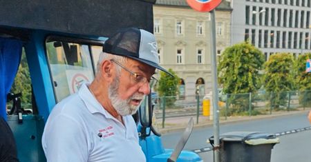 Zapłaciłam 25 zł za zestaw pod Halą Targową. Czy kultowa kiełbasa z Nyski jest warta swojej sławy?