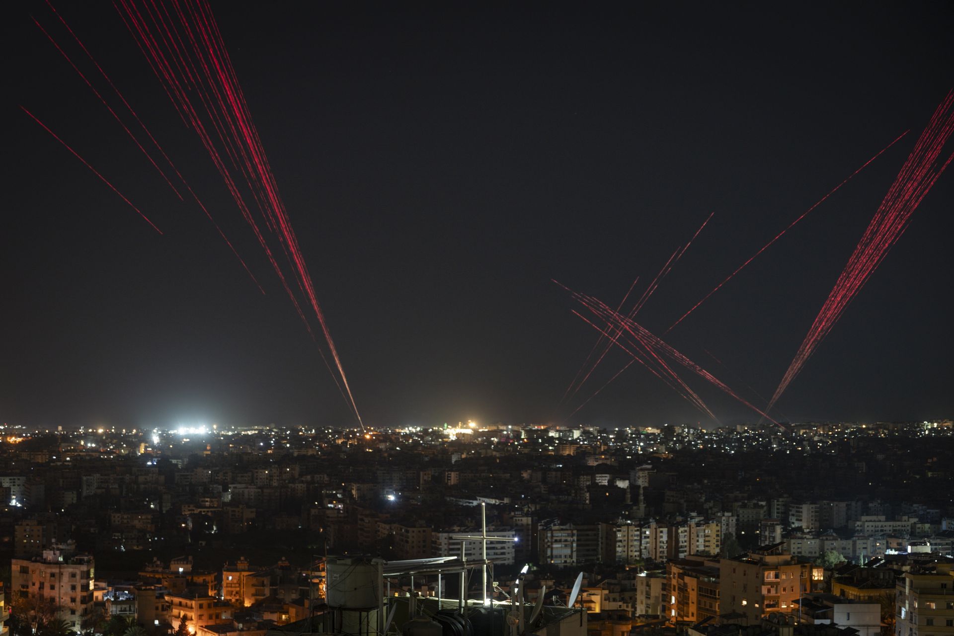 Działo się w nocy. Rozejm ledwo ruszył i już padły strzały