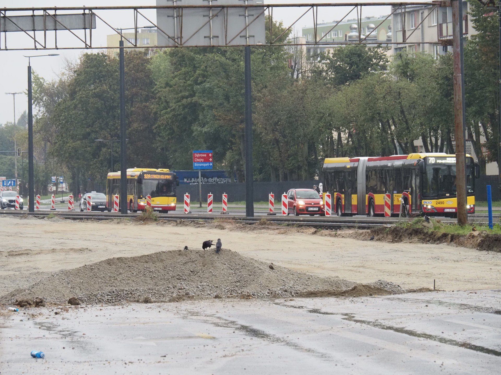 Prace przy budowie torowiska na alei Śmigłego - Rydza oraz na Niższej trwają. Niebawem zacznie powstawać nowa linia w kierunku Rzgowskiej