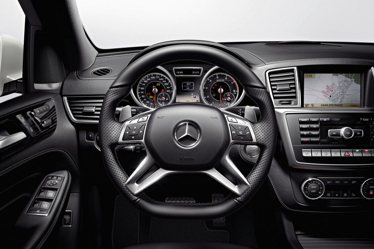 2012 Mercedes-Benz ML63 AMG