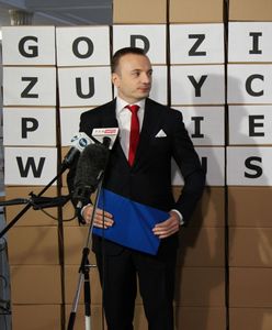 Rzecznik ZUS-u: "Tak, wypłacamy nagrody. Dlaczego mamy tego nie robić?"