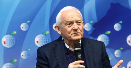 Problem ze szczepieniami. "Najwięcej pretensji mają ci, co sobie nie radzą"