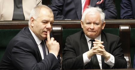 Kadrowa karuzela w państwowych spółkach. Badania wskazują, że to szkodliwe zjawisko