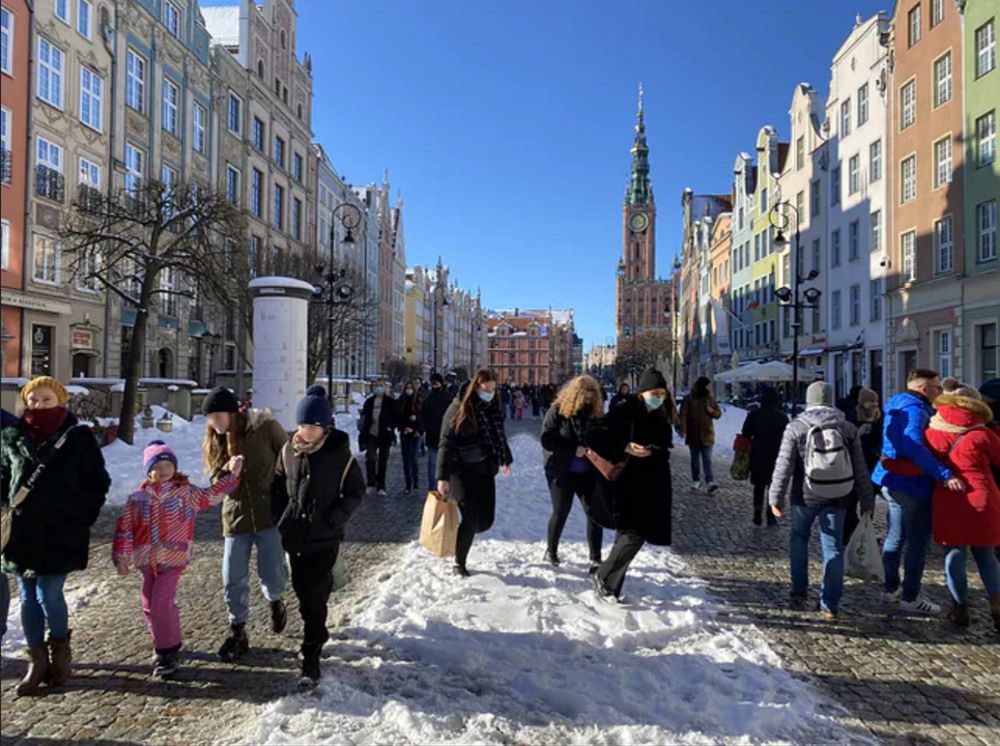 Tłumy w Gdańsku podczas pierwszego lutowego weekendu bez obostrzeń