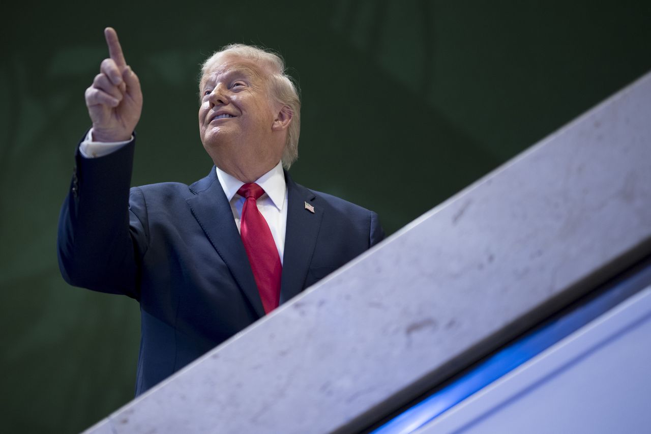 Trump chce Grenlandii. Czy doprowadzi do aneksji nawet przy użyciu siły? Sondaż dla WP