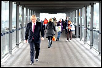 Boris Johnson wraca do pracy. Premier Wielkiej Brytanii pokonał koronawirusa