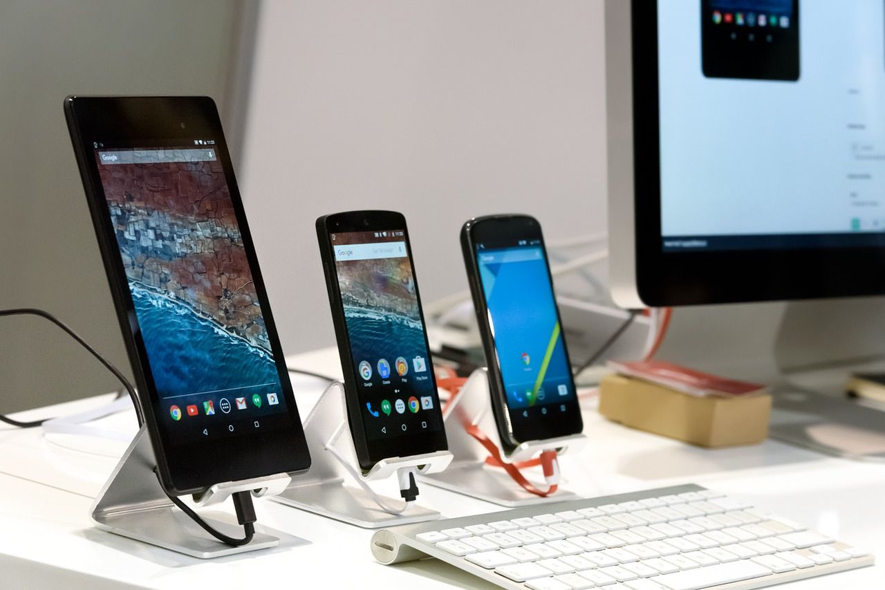 Te smartfony z Androidem dostaną aktualizacje szybciej i bez awarii